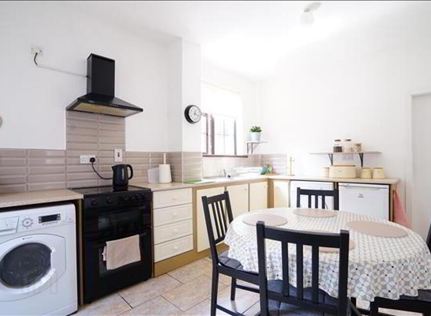 Ursuline Court, Waterford