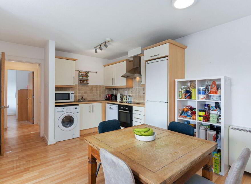 79 Shelbourne Park Apartments, South Lotts Road, Ringsend, Ringsend, D04F516