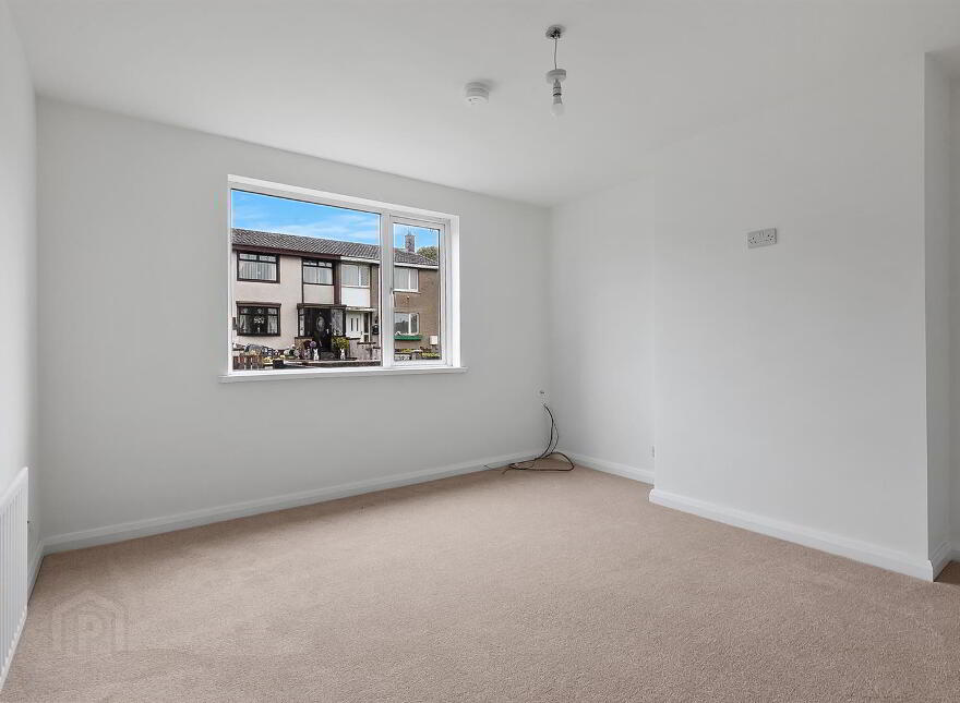 6 Piers Park, Carrickfergus, BT38 8DE