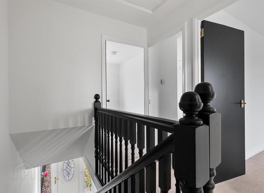 6 Piers Park, Carrickfergus, BT38 8DE