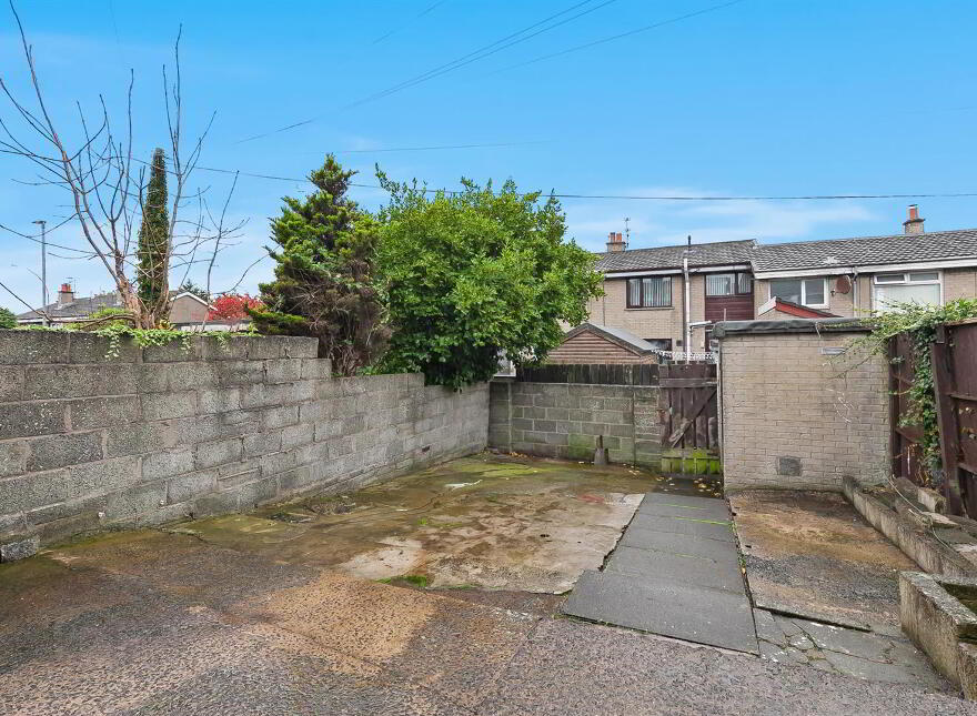 6 Piers Park, Carrickfergus, BT38 8DE