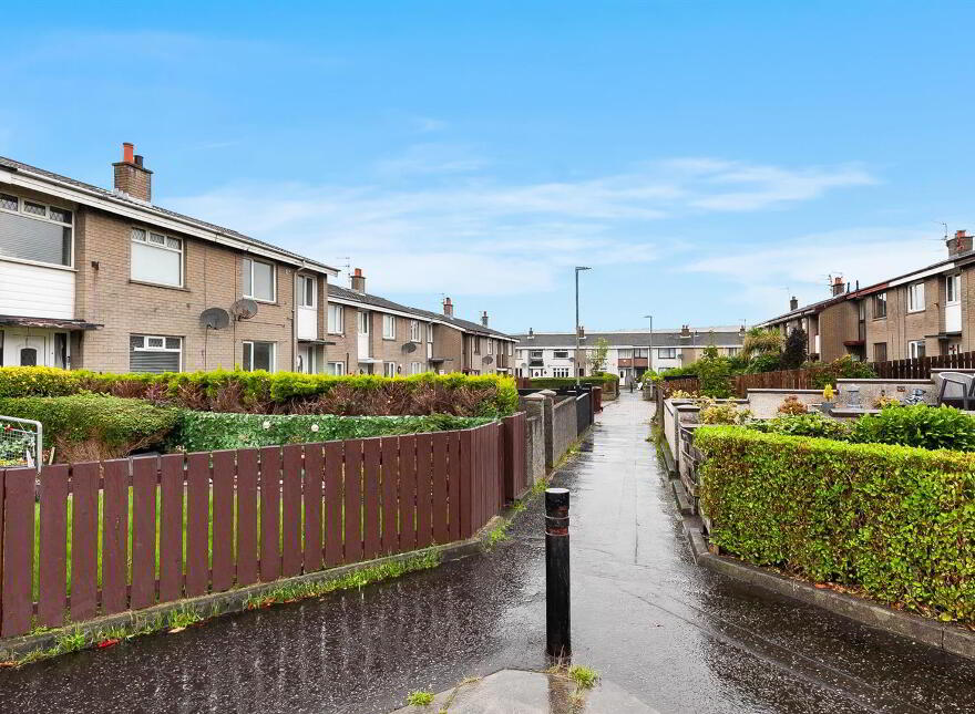 6 Piers Park, Carrickfergus, BT38 8DE