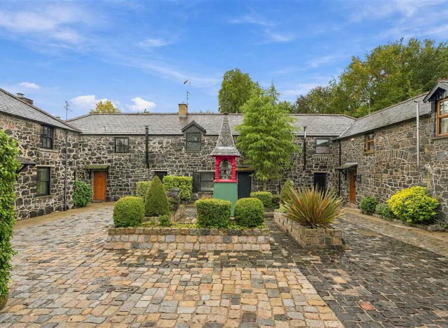 4 Ballygarvey Mews, Broughshane, Ballymena, BT43 7JT