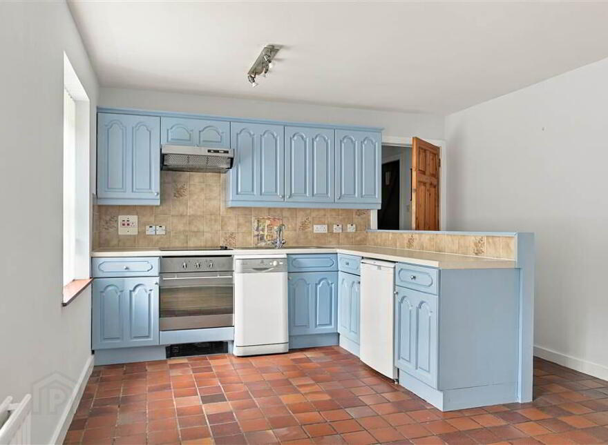 4 Ballygarvey Mews, Broughshane, Ballymena, BT43 7JT