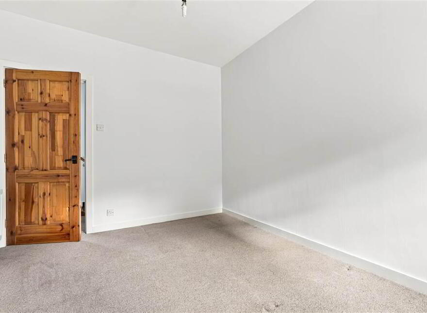 4 Ballygarvey Mews, Broughshane, Ballymena, BT43 7JT