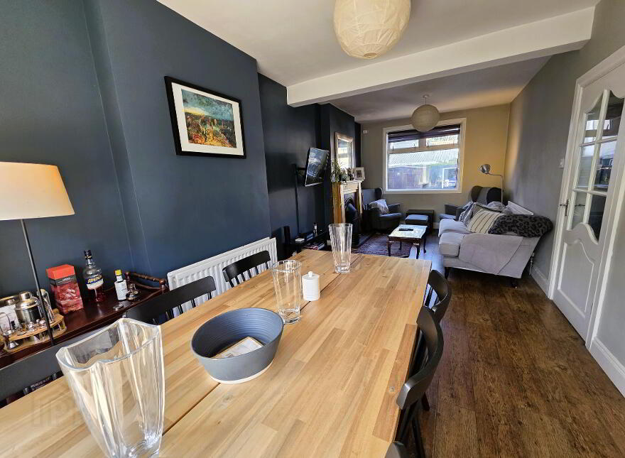 3 Sans Souci Gardens, Lisburn, BT28 3AF