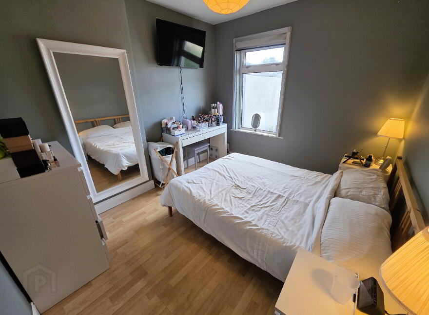 3 Sans Souci Gardens, Lisburn, BT28 3AF