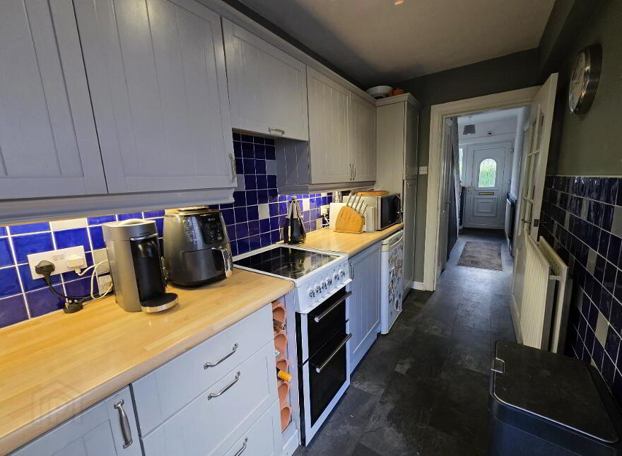 3 Sans Souci Gardens, Lisburn, BT28 3AF