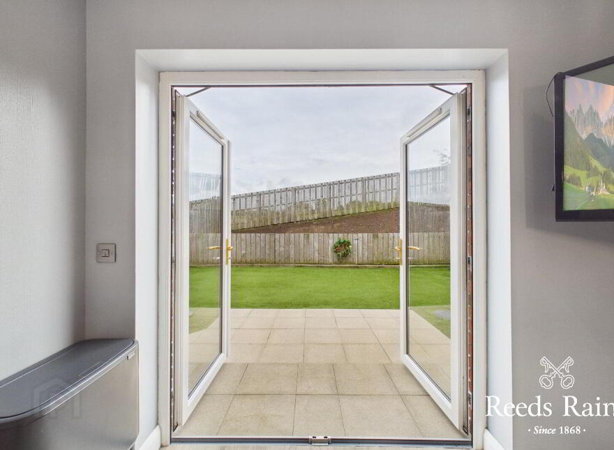 4 Millmount Gardens, Dundonald, Belfast, BT16 1ZL