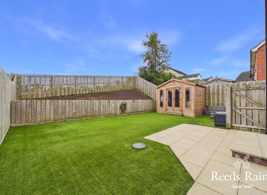 4 Millmount Gardens, Dundonald, Belfast, BT16 1ZL