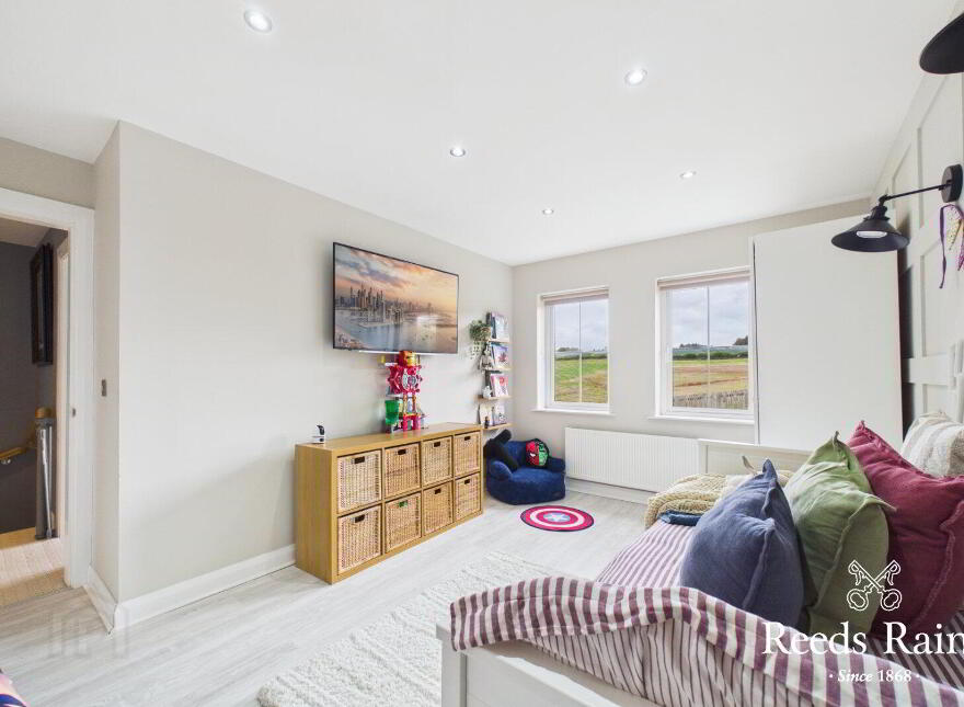 4 Millmount Gardens, Dundonald, Belfast, BT16 1ZL