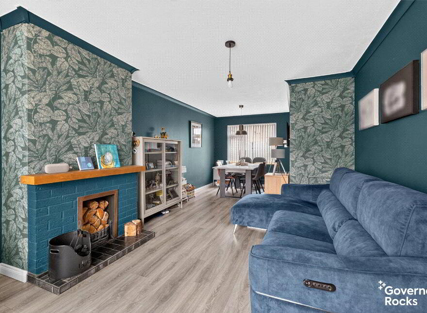 8 Ringhaddy Drive, Newtownards, BT23 8XB