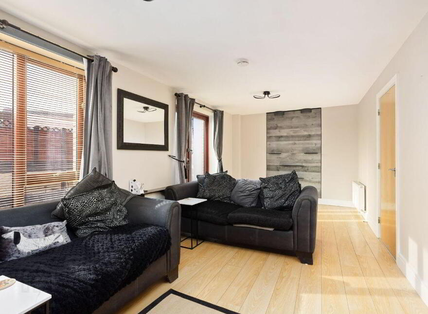 1 Castlegate House, Adamstown Avenue, Lucan, K78W6V4