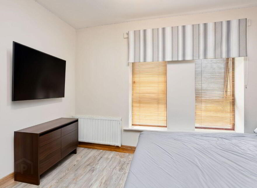 1 Castlegate House, Adamstown Avenue, Lucan, K78W6V4
