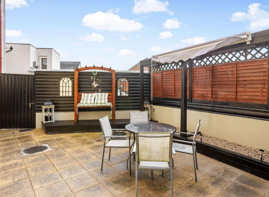1 Castlegate House, Adamstown Avenue, Lucan, K78W6V4