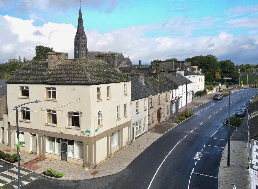 "Benchmark", Cathedral St, Ballaghaderreen, F45AC62