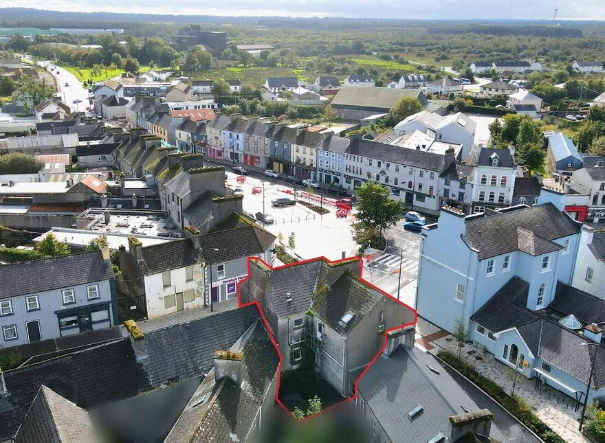 "Benchmark", Cathedral St, Ballaghaderreen, F45AC62