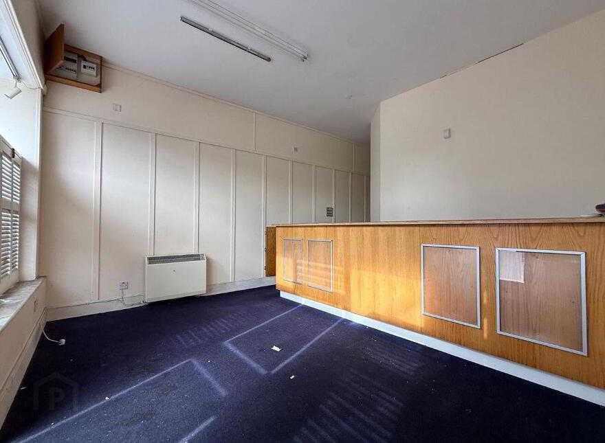"Benchmark", Cathedral St, Ballaghaderreen, F45AC62