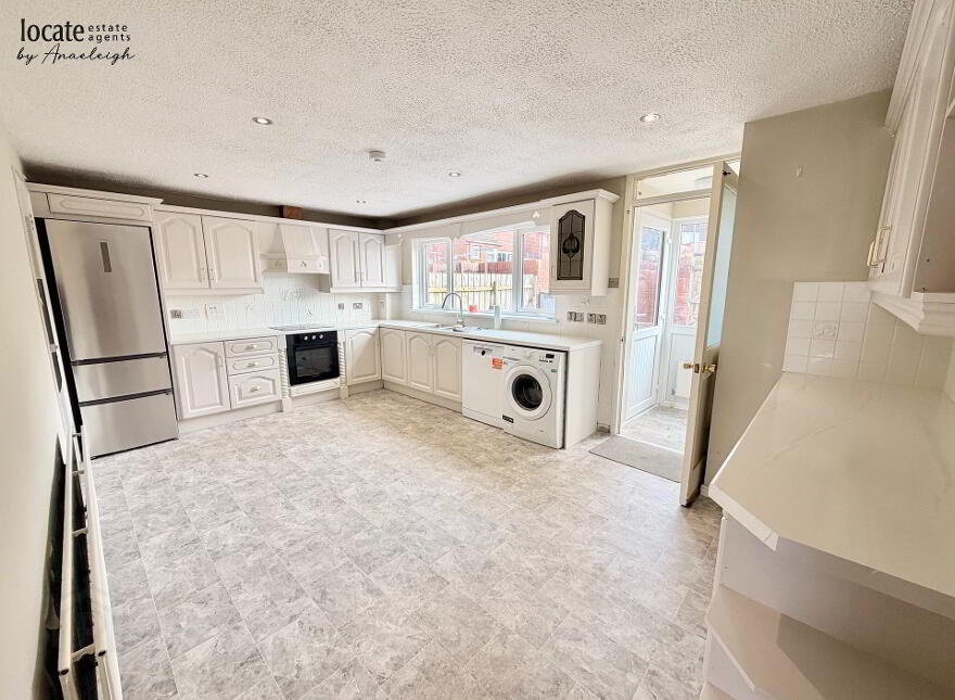 48 Galliagh Park, Galliagh, Derry, BT48 8DD