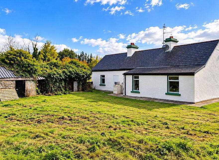 Cartron More, Loughglynn, Ballaghaderreen, F45RW93