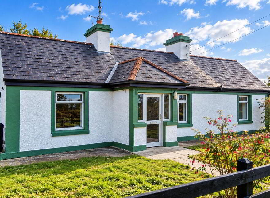Cartron More, Loughglynn, Ballaghaderreen, F45RW93