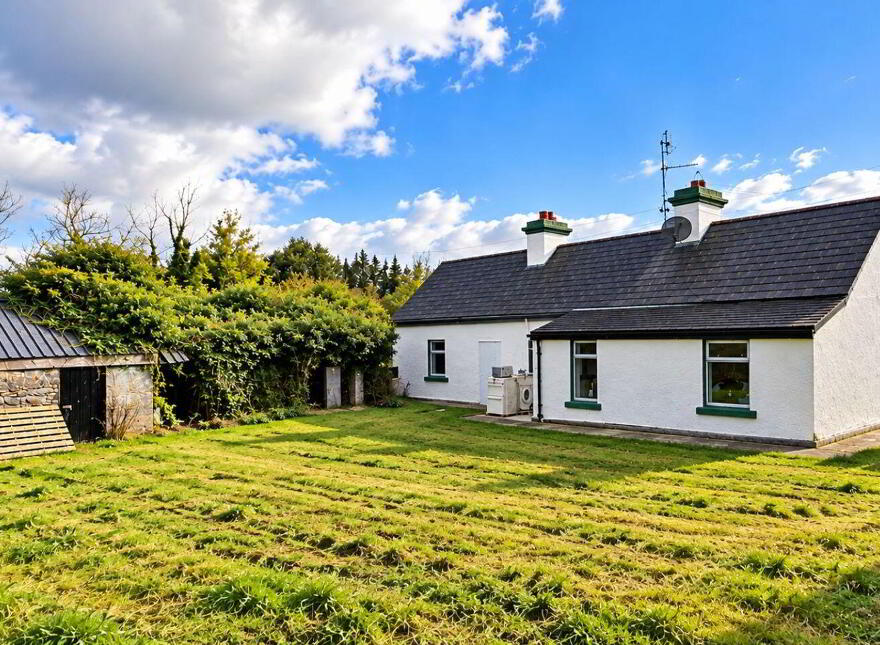 Cartron More, Loughglynn, Ballaghaderreen, F45RW93