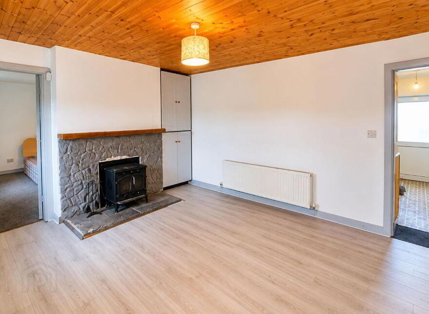Corlis, Tully, Castlerea, F45D251