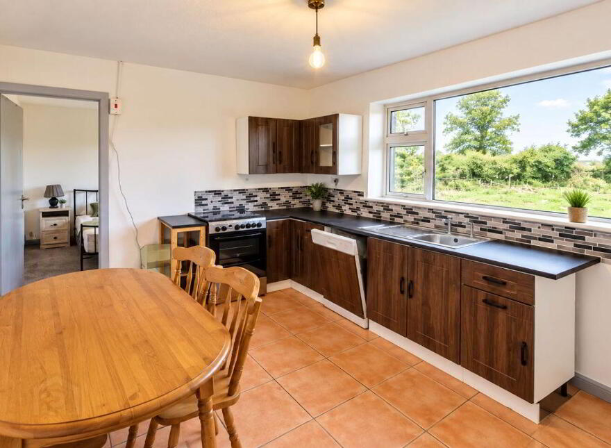 Corlis, Tully, Castlerea, F45D251