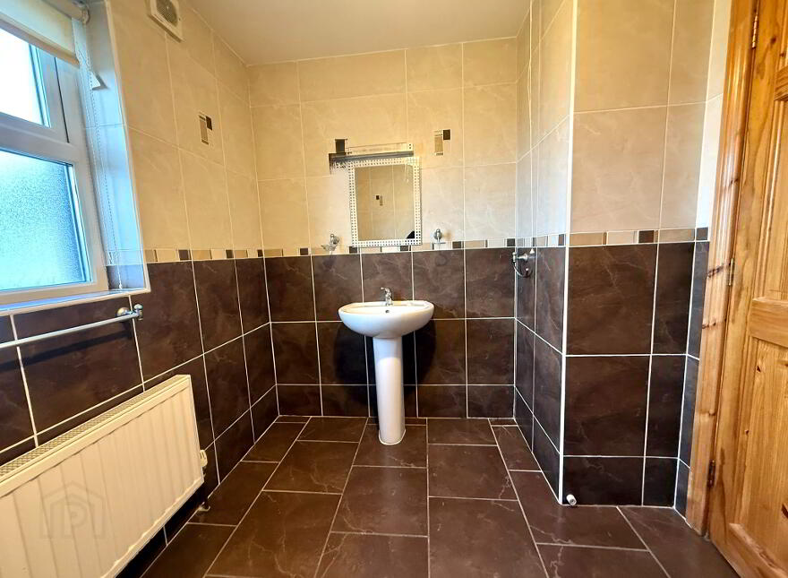 2 Meadowvale, Gurteen Road, Garrison, BT93 4ET