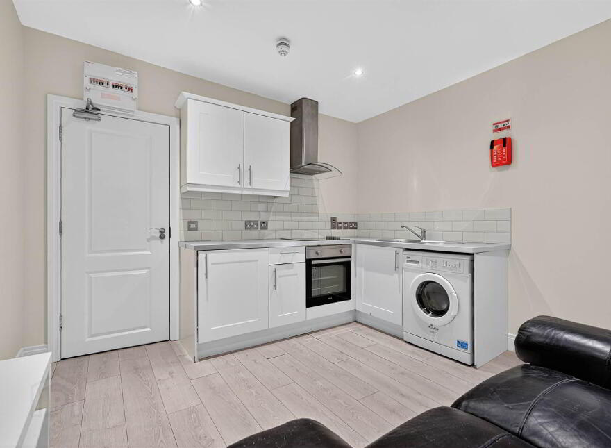 Apt 2, 18 Claremont Street, Belfast, BT9 6AP