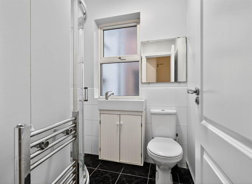 Apt 2, 18 Claremont Street, Belfast, BT9 6AP