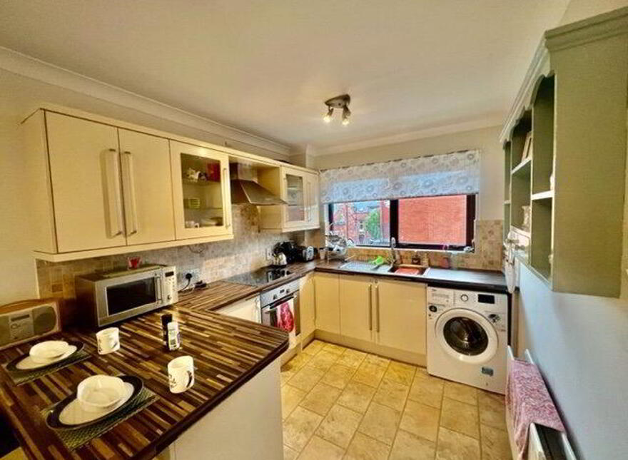 26 Ashleigh Manor, Belfast, BT9 6JY