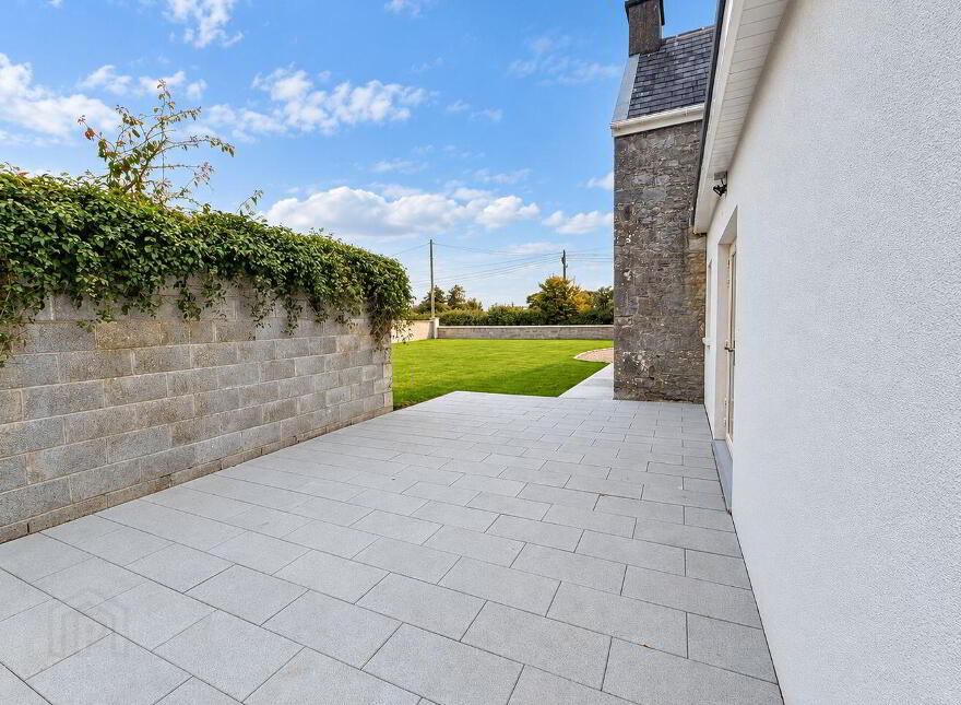 Poppy House, Kilmainham, Emo, R32F7Y4