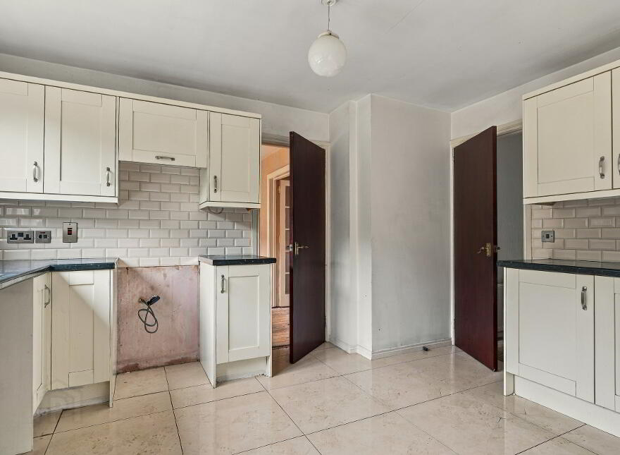 51 Windermere Road, Belfast, BT8 6QY