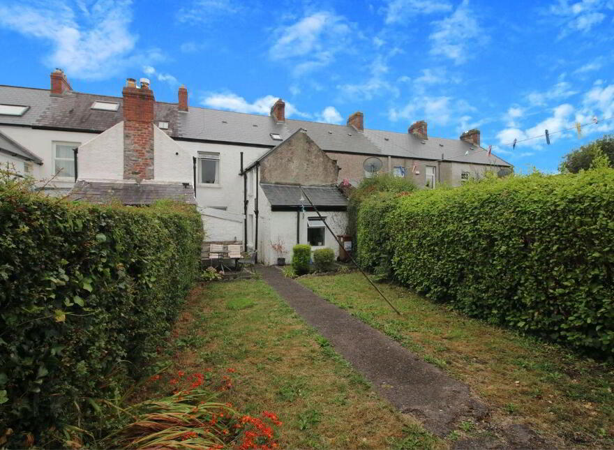 1 Saint Mary's Villas, Pouladuff Road, The Lough, T12W1W1