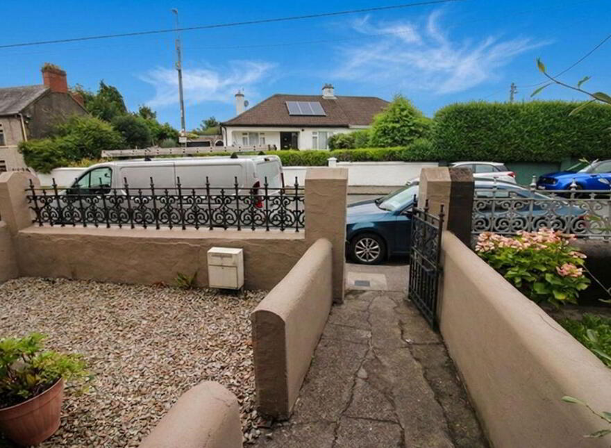 1 Saint Mary's Villas, Pouladuff Road, The Lough, T12W1W1