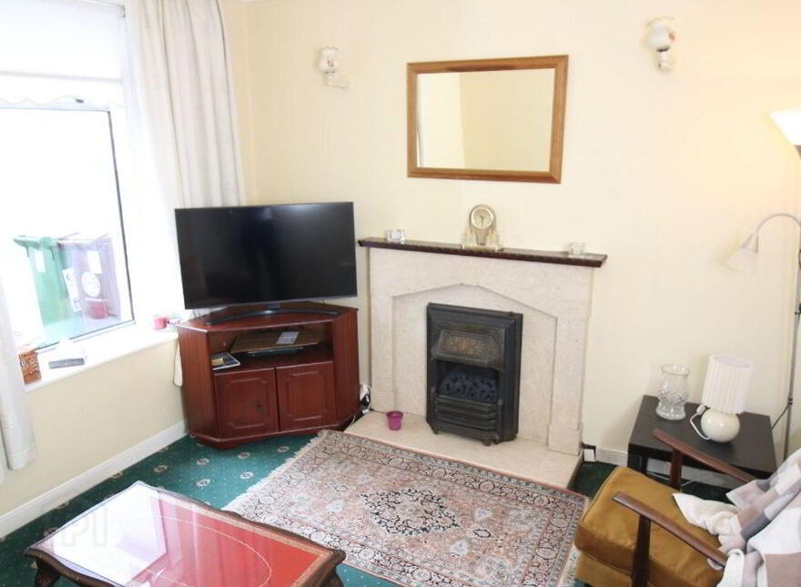 1 Saint Mary's Villas, Pouladuff Road, The Lough, T12W1W1