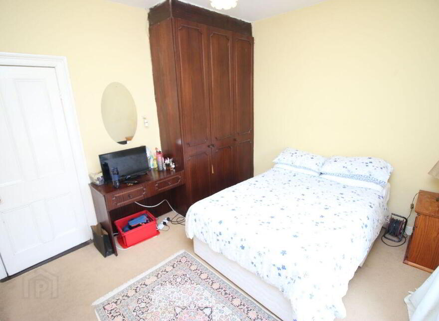 1 Saint Mary's Villas, Pouladuff Road, The Lough, T12W1W1