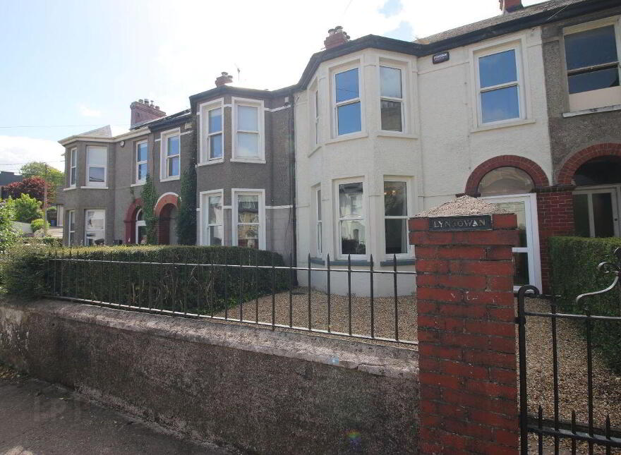 Lynrowan, Old Blackrock Road, Blackrock, T12AX5T