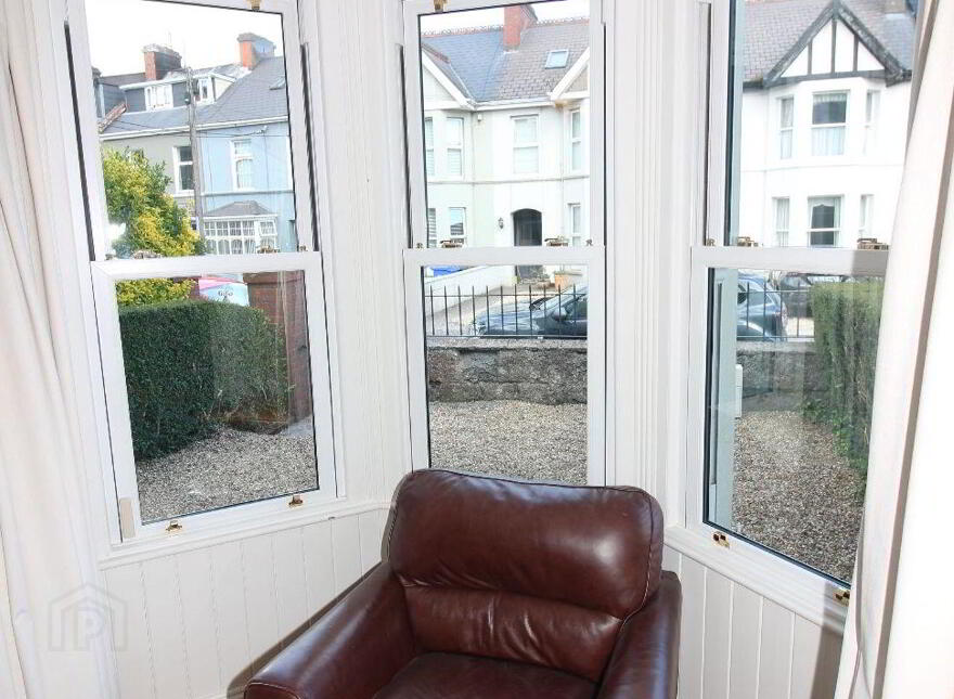 Lynrowan, Old Blackrock Road, Blackrock, T12AX5T
