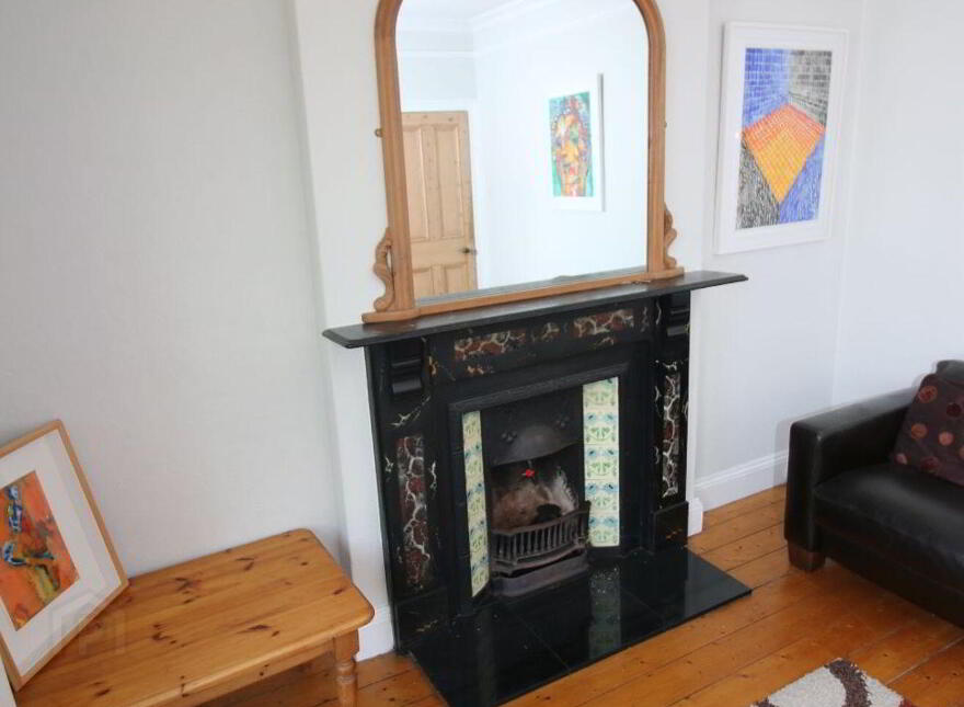 Lynrowan, Old Blackrock Road, Blackrock, T12AX5T