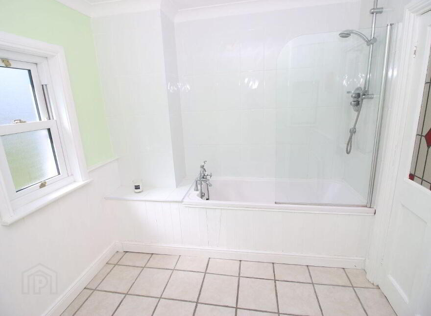 Lynrowan, Old Blackrock Road, Blackrock, T12AX5T