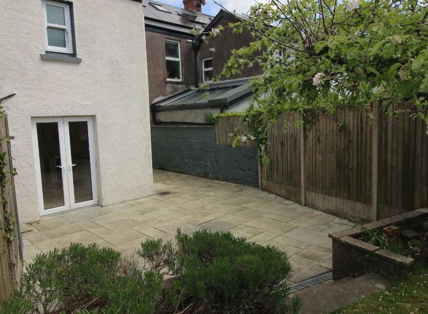 Lynrowan, Old Blackrock Road, Blackrock, T12AX5T