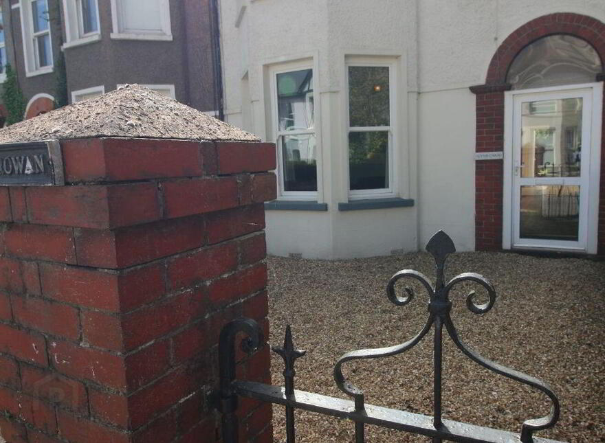 Lynrowan, Old Blackrock Road, Blackrock, T12AX5T