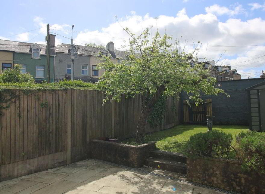 Lynrowan, Old Blackrock Road, Blackrock, T12AX5T