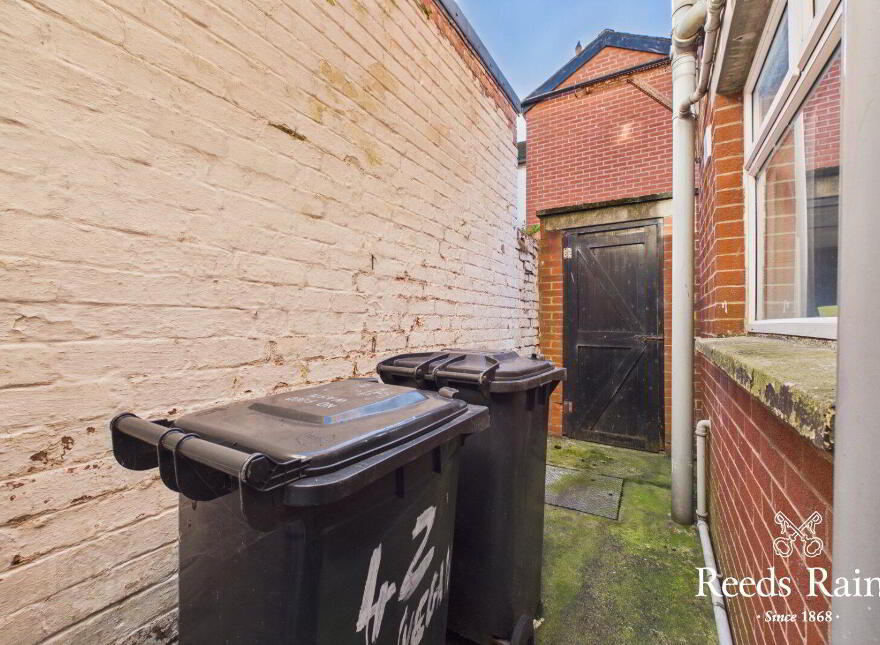 42 Dunvegan Street, Belfast, BT6 8GE