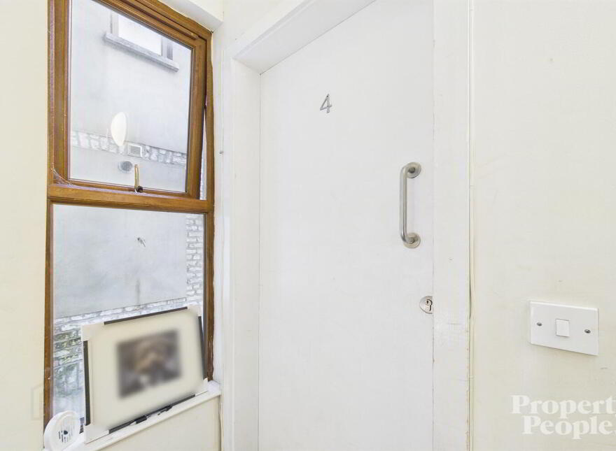 Flat 4, 371 Antrim Road, Belfast, BT15 3BG
