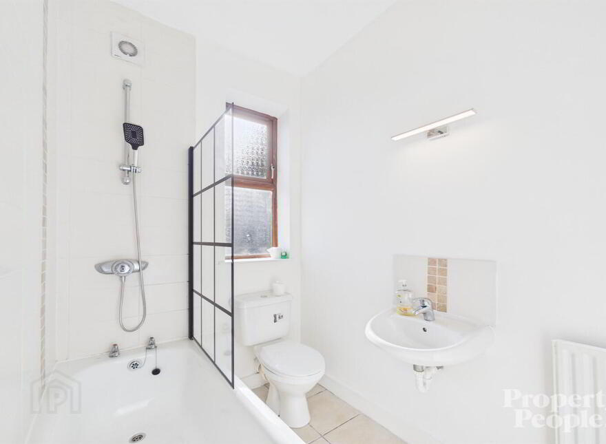 Flat 4, 371 Antrim Road, Belfast, BT15 3BG