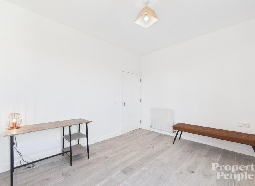 Flat 4, 371 Antrim Road, Belfast, BT15 3BG