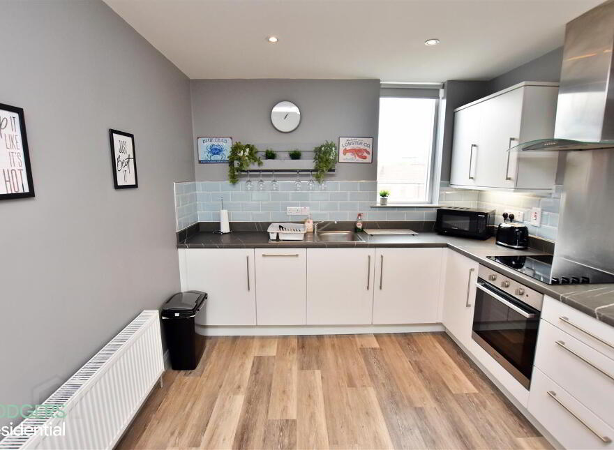 Apartment 2 34 Upper Newtownards Road, Belfast, BT4 3EL